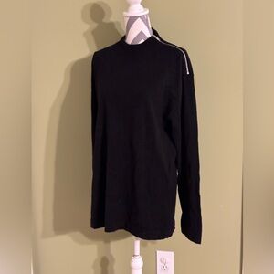 Theory women’s black cashmere sweater